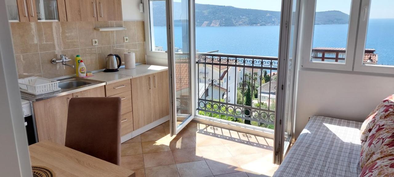 Lala Apartment Herceg Novi Exterior foto